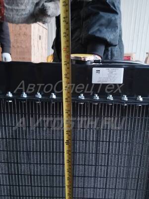 Радиатор водяного охлаждения в сборе двигателя 4RMAZG, 4105. Yuchai YCD4J22G