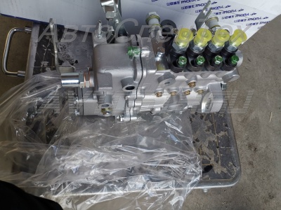 Топливный насос высокого давления (ТНВД) X4BQA двигателя Yuchai YCD4R11G-68 оригинал 1RT001-1111100-DA70